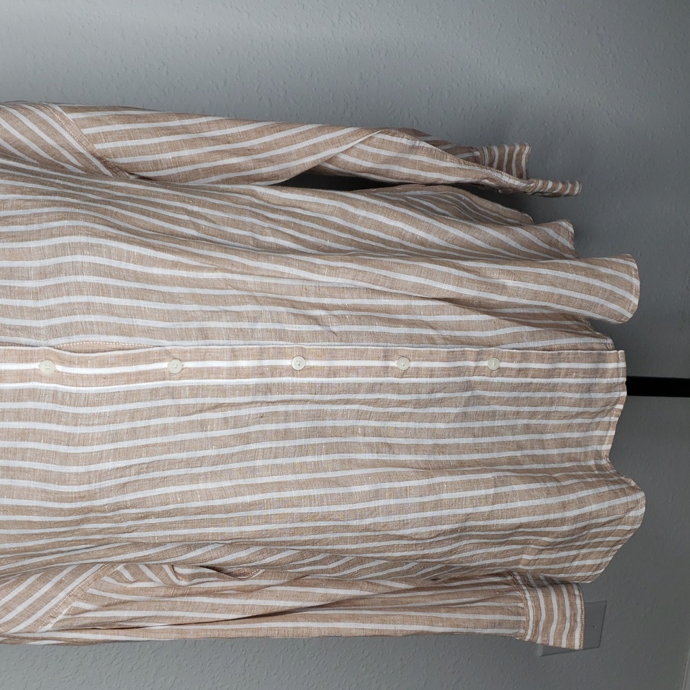 Uniqlo 100% Linen Stripe Button Up Shirt Size L Layer Coastal Everyday - Picture 3 of 16